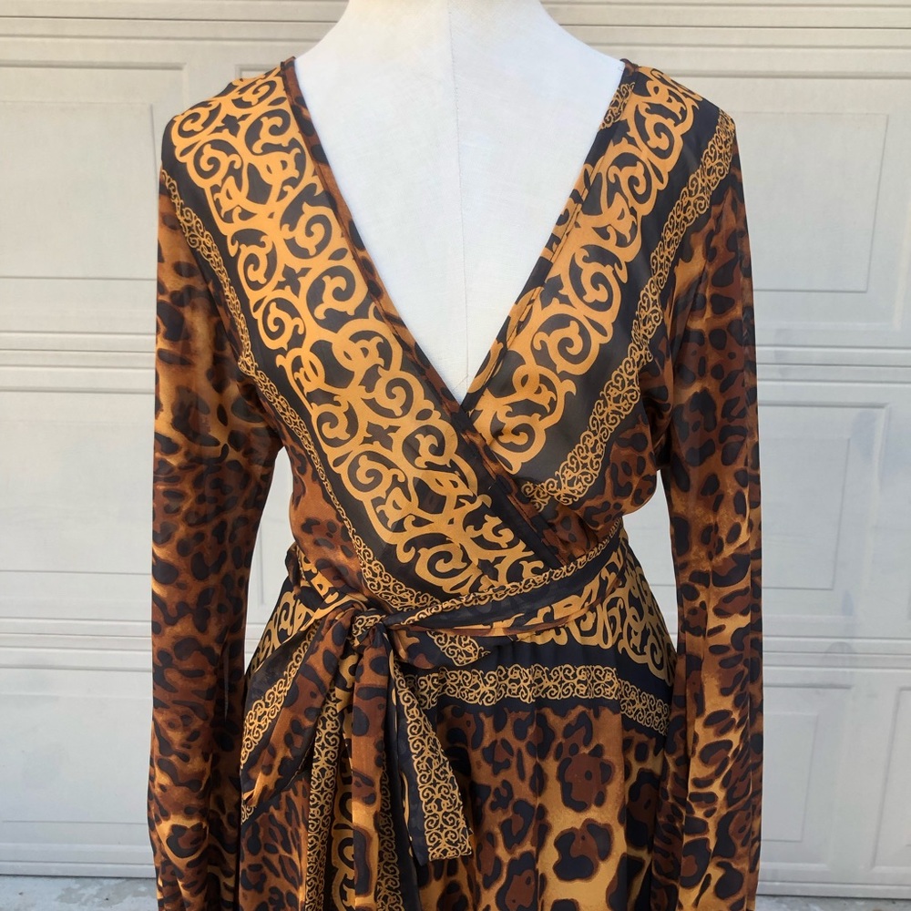 Leopard Dress - Picture 3 of 4